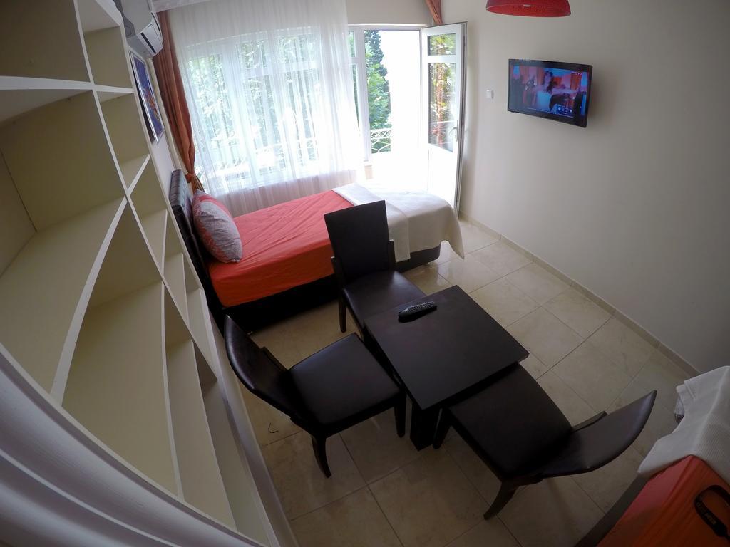Eren Hotel Izmit Habitación foto