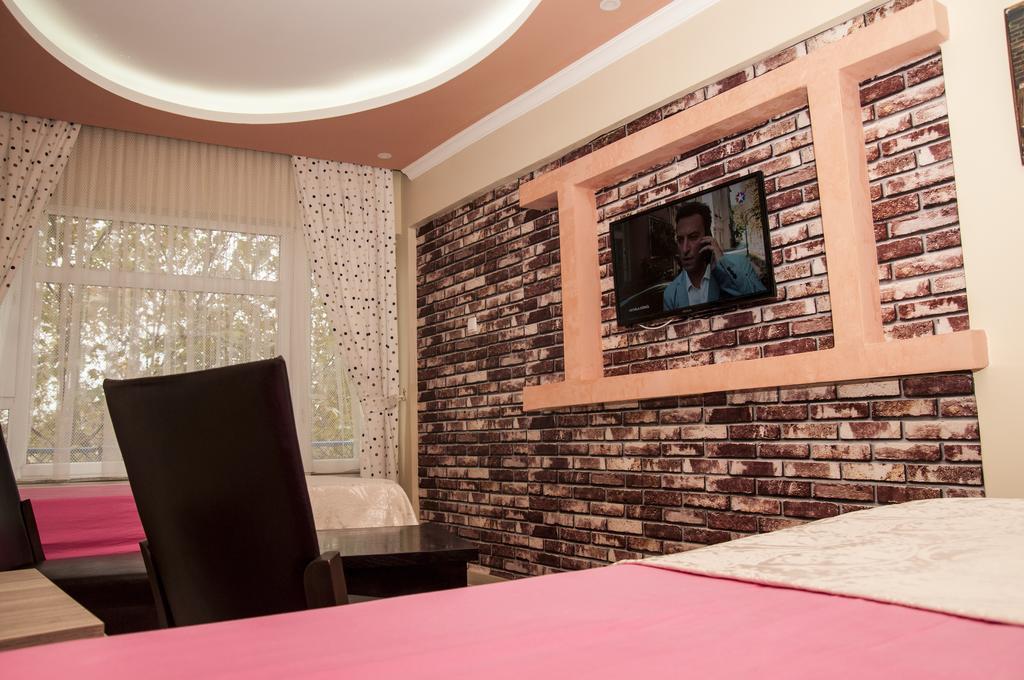 Eren Hotel Izmit Exterior foto